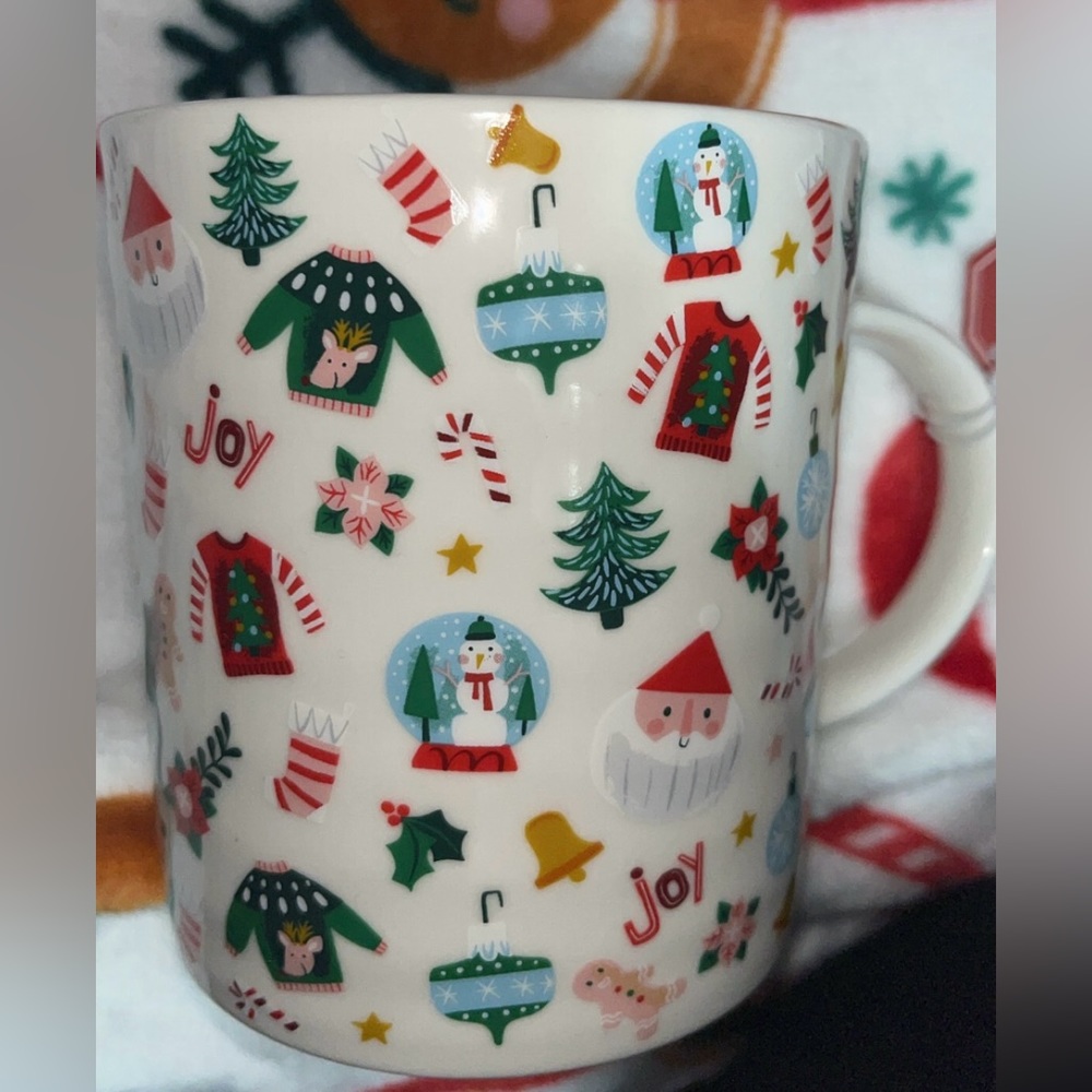 ADORABLE CHRISTMAS MUG